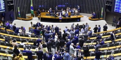 Congresso derruba veto presidencial e desoneração da folha valerá até 2027