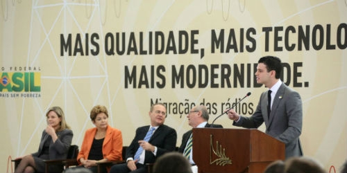 Migração do rádio AM começa em 2014