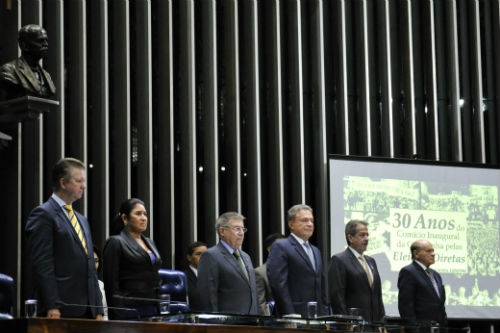Senado Federal realiza homenagem aos 30 anos da campanha “Diretas Já”