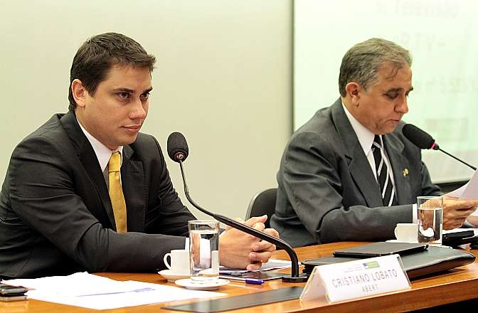 Diretor da Abert aponta riscos de mudança nas regras para serviços de RTVs